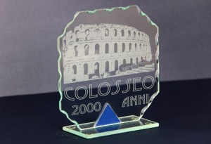 Trofeele de sticla si recunoasterea performantelor