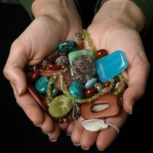 Roza Oro Collection are grija de bijuteriile tale