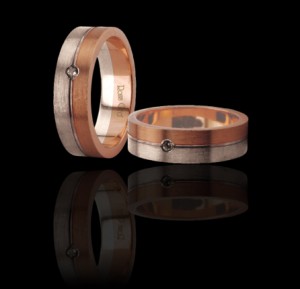 Roza Oro Collection are grija de bijuteriile tale1